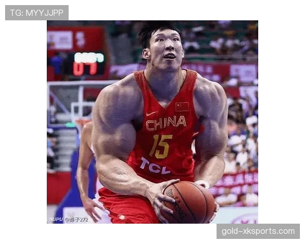 周琦这身材管理也太狠了,休赛期还在健身房干到凌晨? 周琦这身材管理也太狠了,休赛期还在健身房干到凌晨?